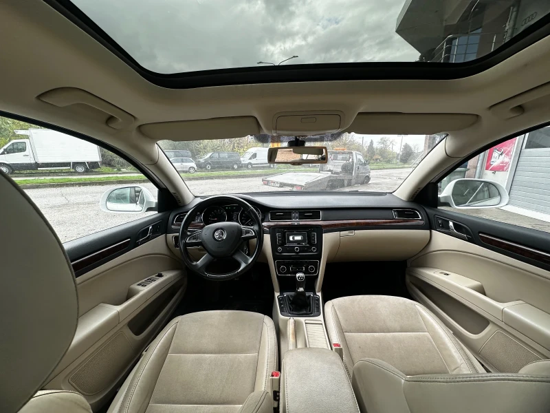 Skoda Superb 2.0TDI 4x4, снимка 5 - Автомобили и джипове - 52382401