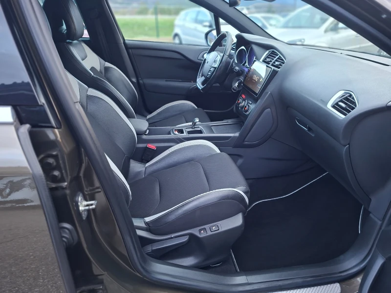 Citroen DS4 1, 6 hdi, снимка 15 - Автомобили и джипове - 52539221