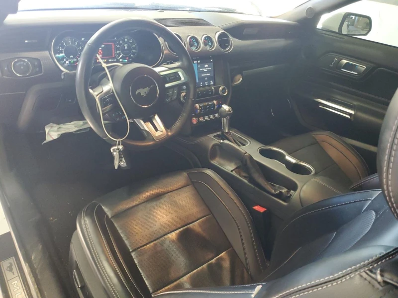 Ford Mustang 5.0 GT / DIGITAL / LEATHER / FACELIFT, снимка 8 - Автомобили и джипове - 52637421