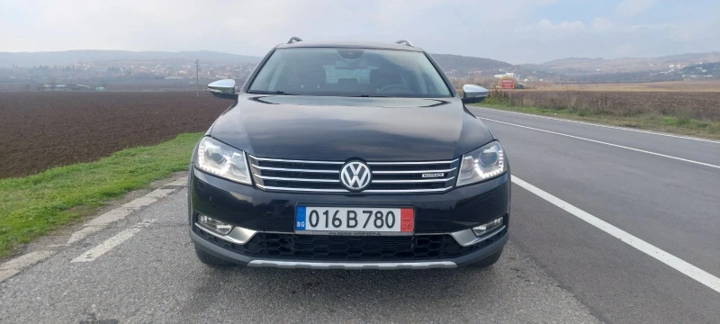 VW Passat 2.0 Alltrack - Distronick - all assistants, снимка 2 - Автомобили и джипове - 52681232