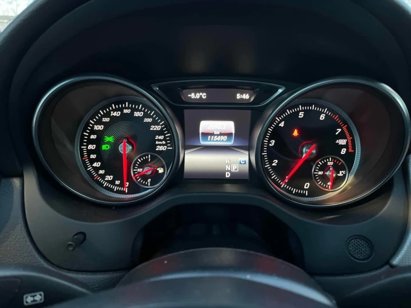 Mercedes-Benz CLA 250 2018 4MATIC * БЕЗ ПЪРВОНАЧАЛНА ВНОСКА* , снимка 8 - Автомобили и джипове - 53035189