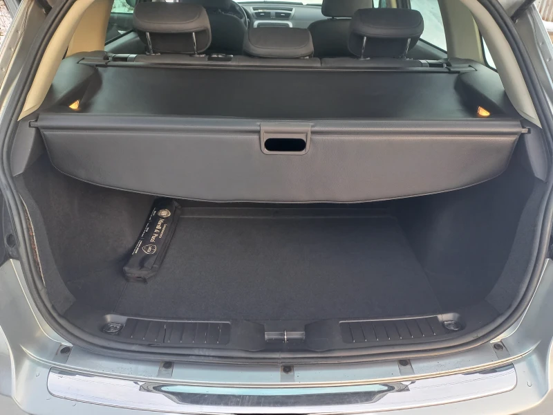 Fiat Croma 1.9JTD, снимка 16 - Автомобили и джипове - 53356832