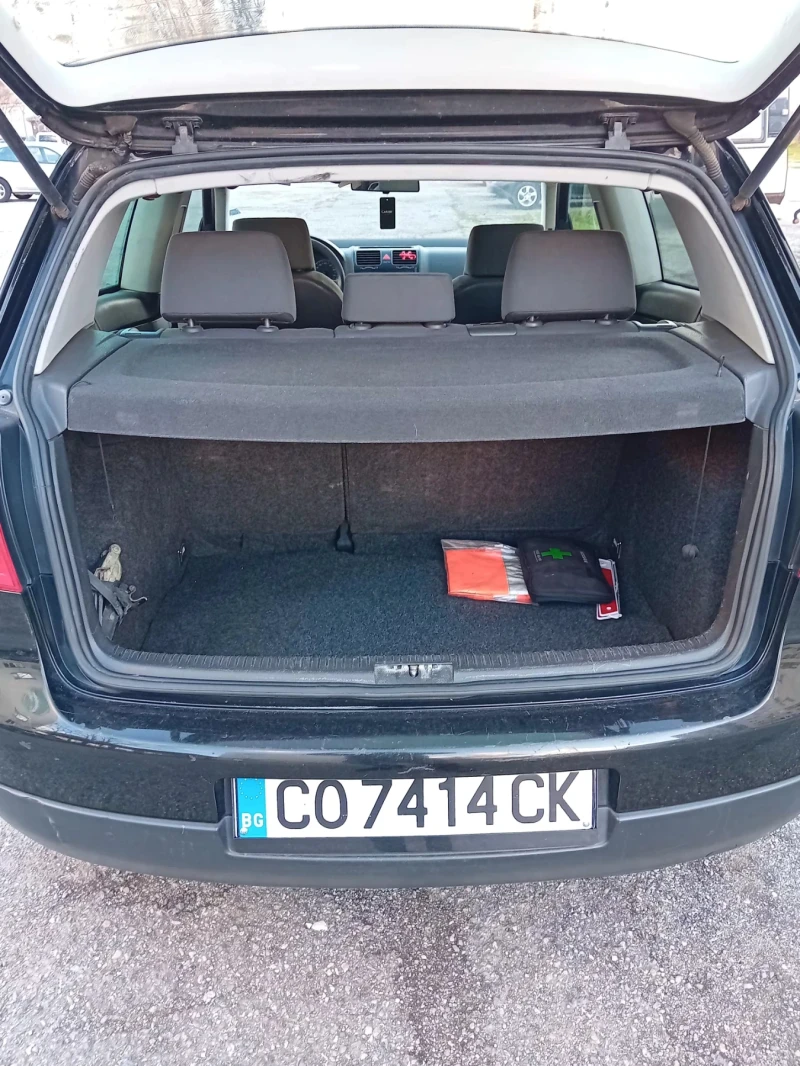 VW Golf 1.9 TDI 105к.с , снимка 13 - Автомобили и джипове - 53483757