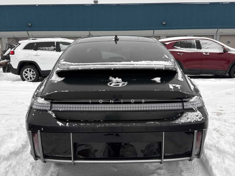 Hyundai Ioniq 6 * Preferred * CARFAX * KEYLESS * ПОДГРЕВИ * КАМЕРИ, снимка 4 - Автомобили и джипове - 53594317