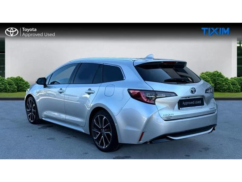 Toyota Corolla LUXURY - изображение 2