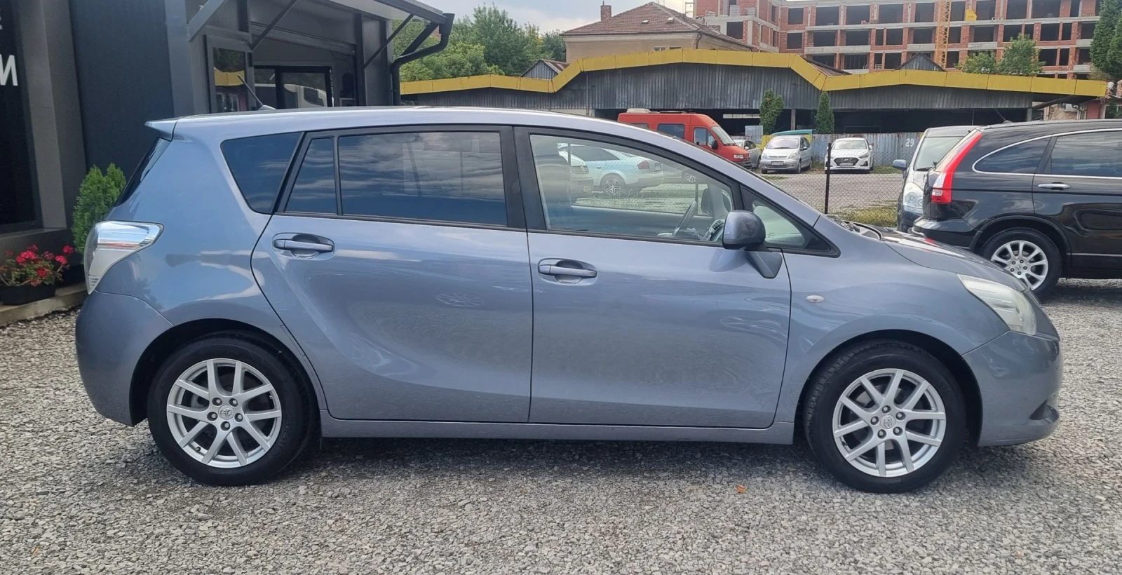 Toyota Verso 1.8 VVT-i Dynamic Business - изображение 4