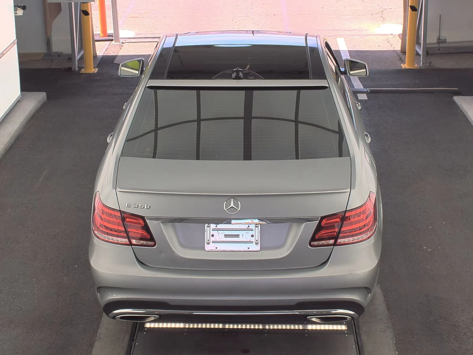 Mercedes-Benz E 350  - изображение 6