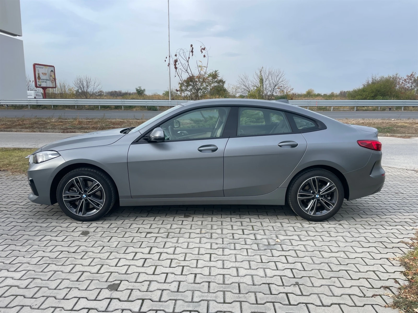 BMW 220 d xDrive Гран Купе - изображение 3