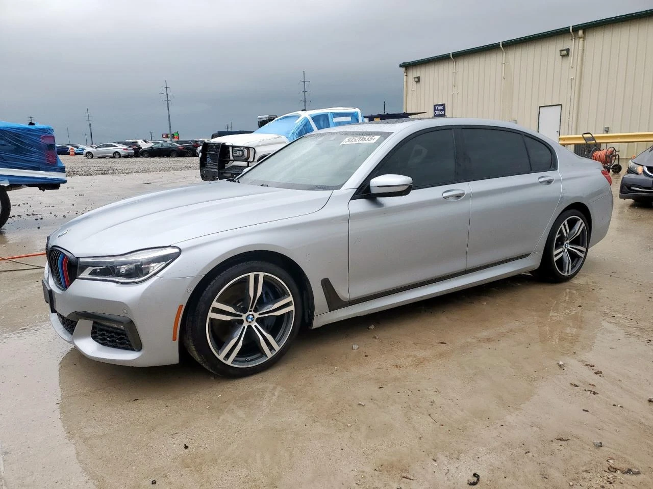 BMW 750 I* АВТО КРЕДИТ - изображение 3