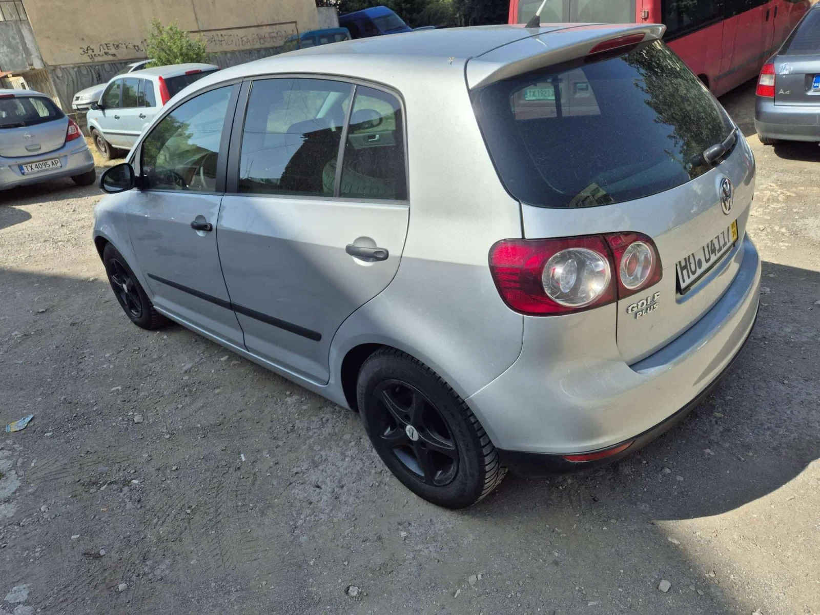 VW Golf Plus 1.4 75кс - изображение 6