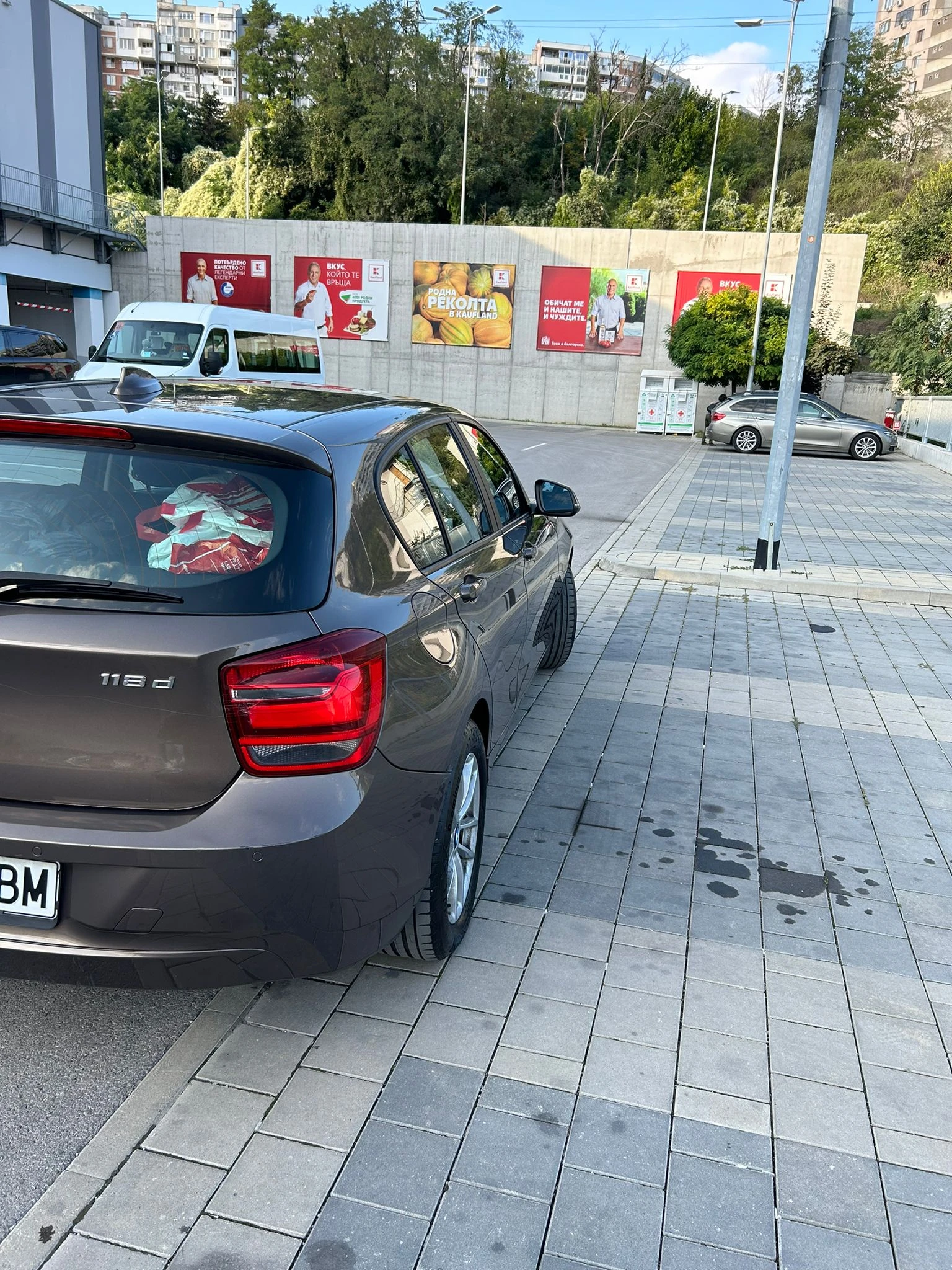 BMW 118  - изображение 8