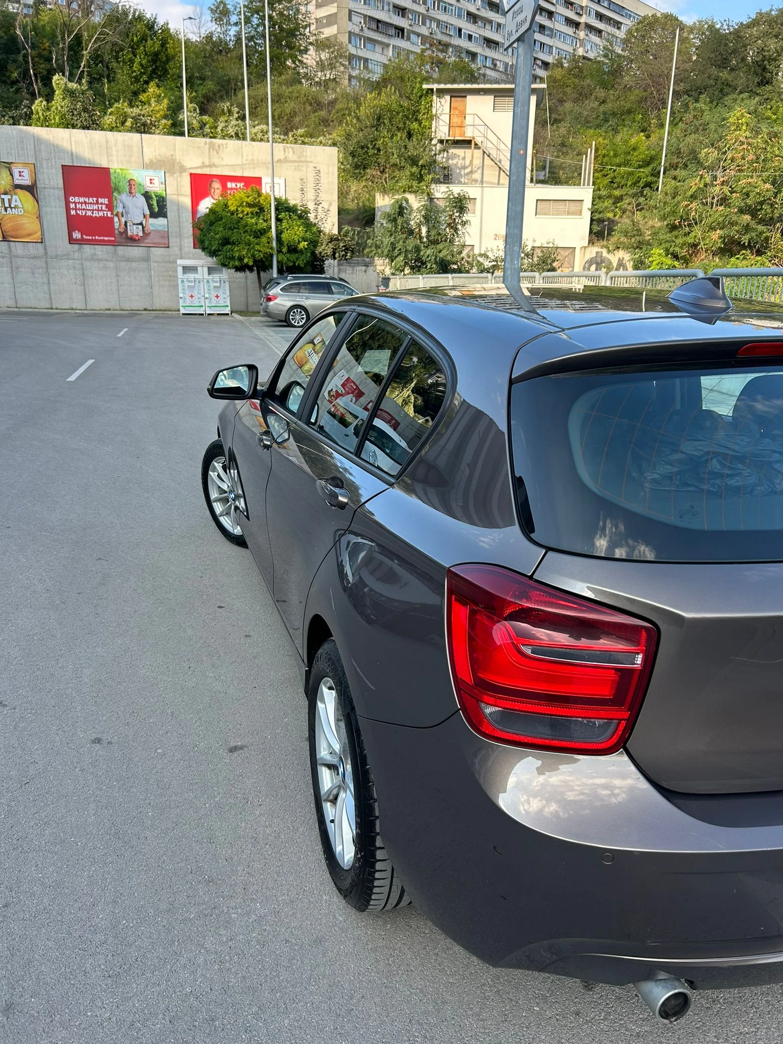 BMW 118  - изображение 7