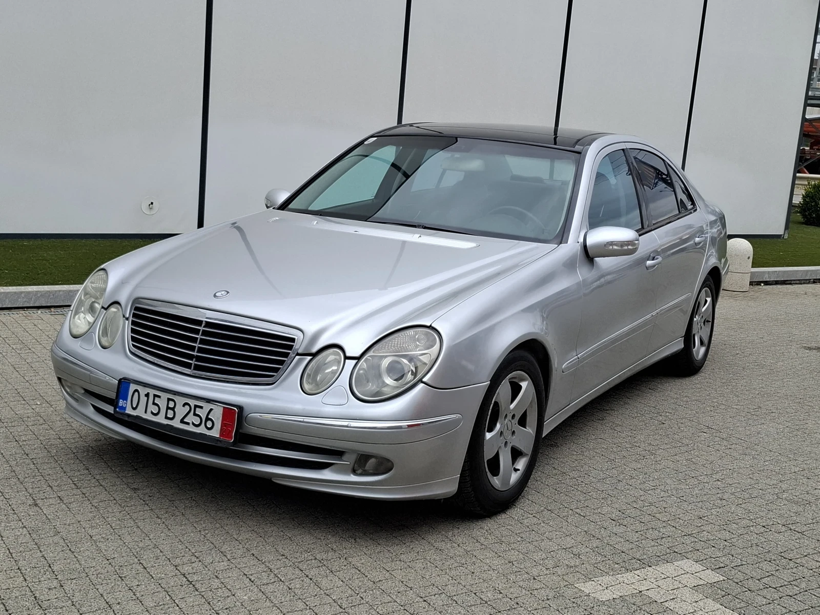 Mercedes-Benz E 220 2.2CDI(150кс)* AVANTGARDE* PANORAMA* HOB BНOC*  - изображение 7