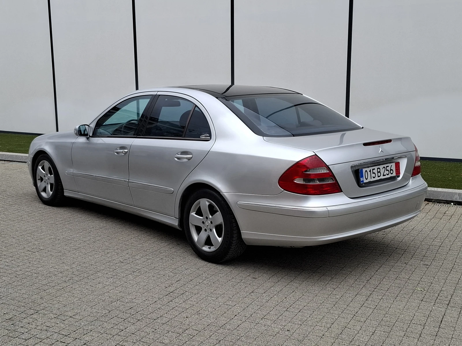 Mercedes-Benz E 220 2.2CDI(150кс)* AVANTGARDE* PANORAMA* HOB BНOC*  - изображение 10