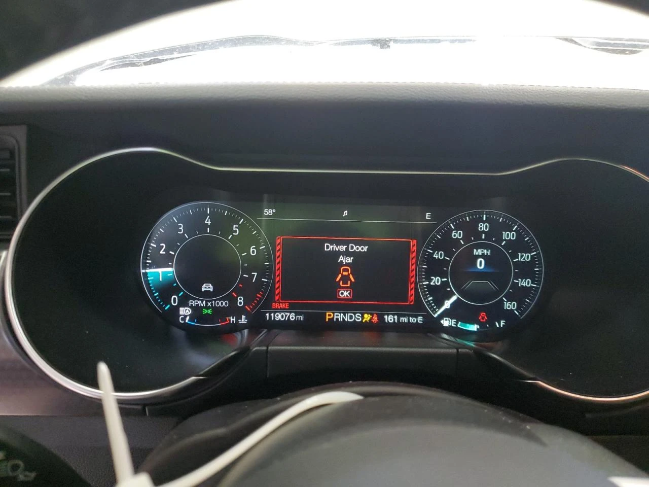 Ford Mustang 5.0 GT / DIGITAL / LEATHER / FACELIFT - изображение 9