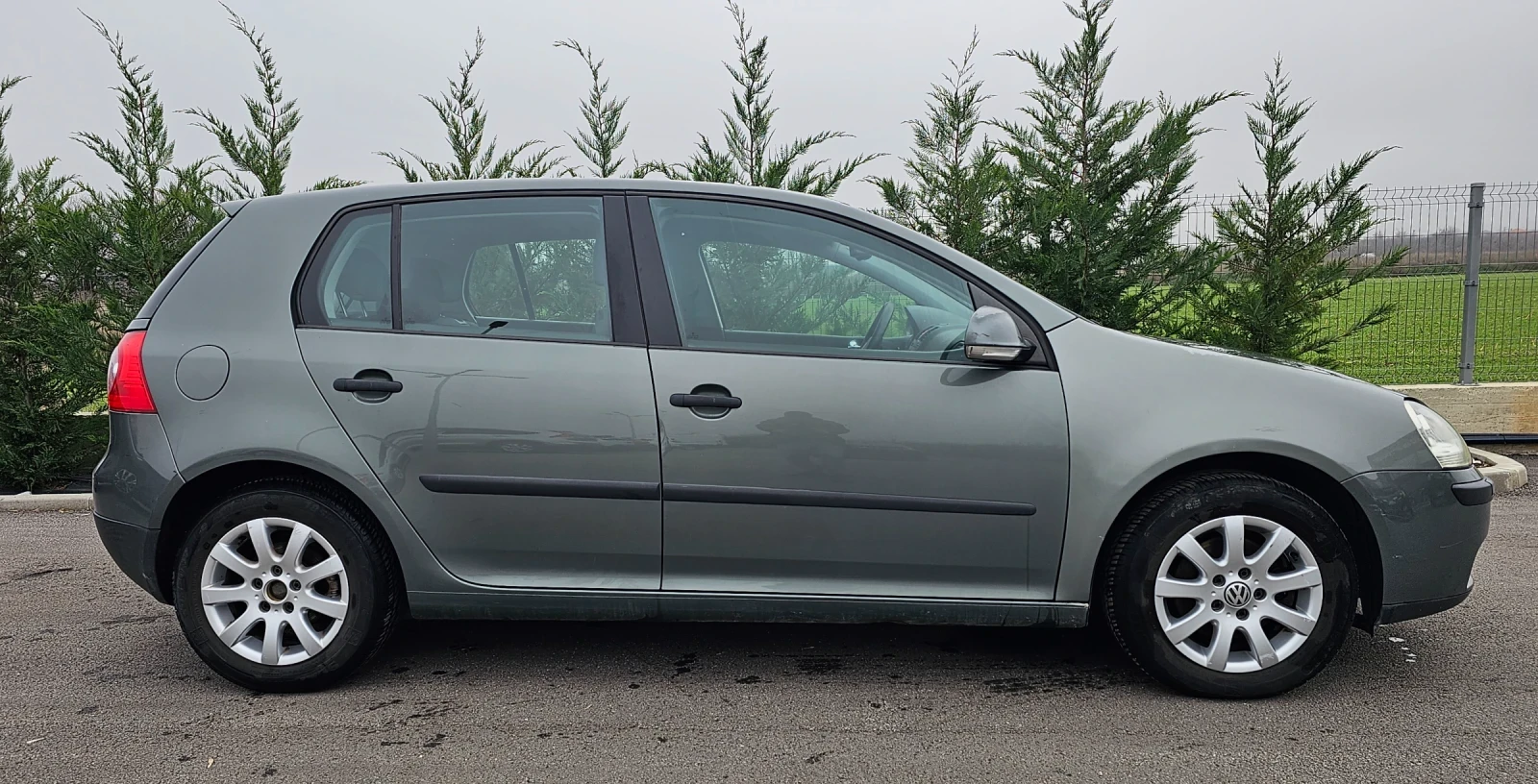 VW Golf V/С регистрация/1.4 Benzin/75ps/Klima - изображение 5