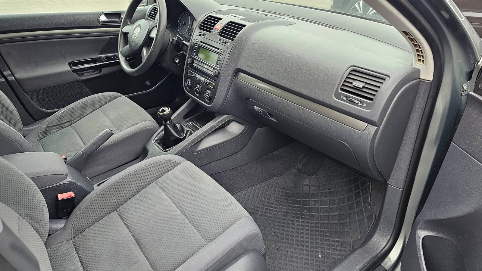 VW Golf V/� �����������/1.4 Benzin/75ps/Klima | Mobile.bg � ����������� 12