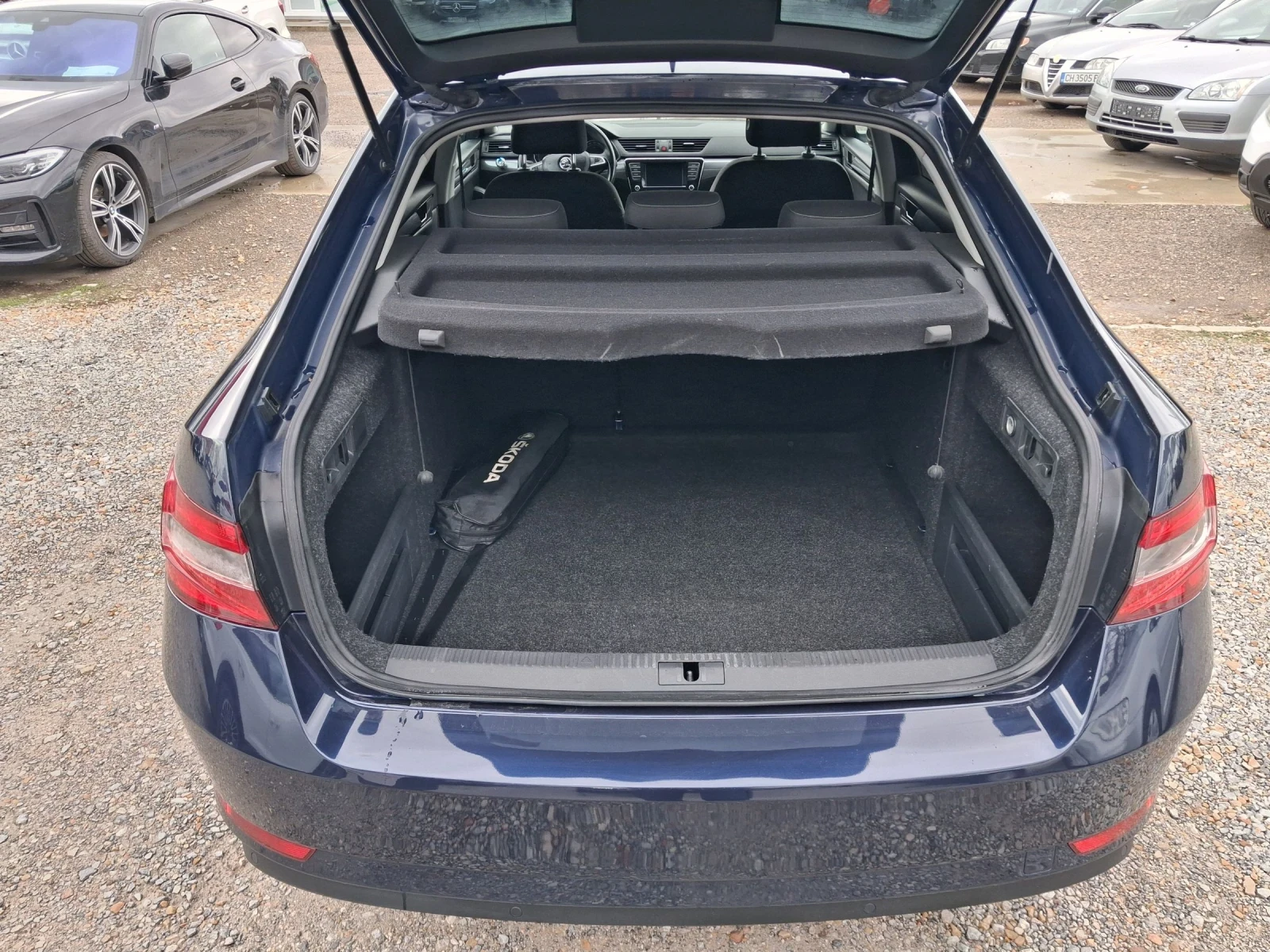 Skoda Superb 2.0 150 �.�. ���������, 6 �������� | Mobile.bg � ����������� 16