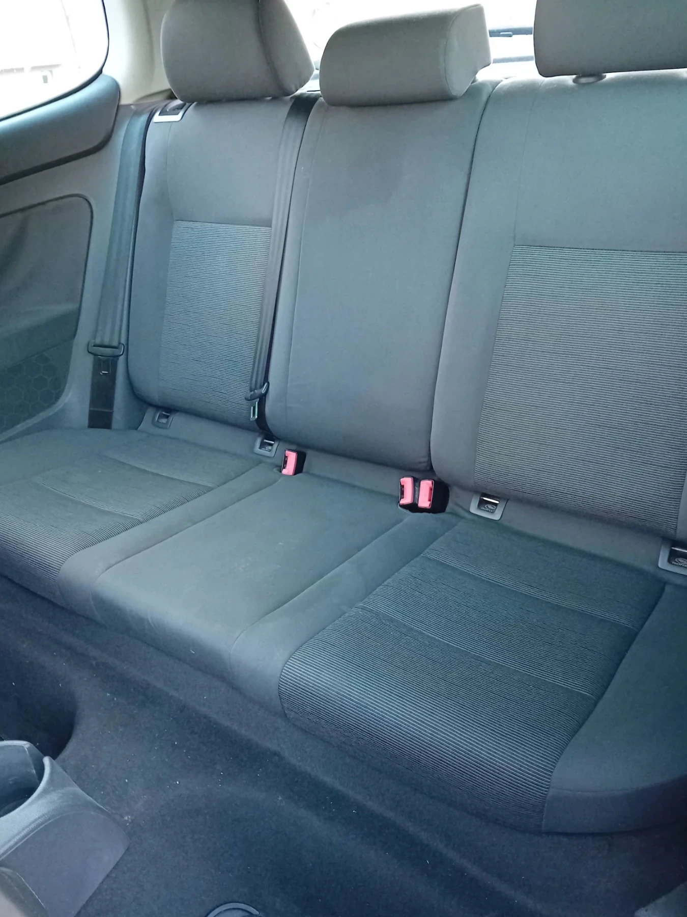 VW Golf 1.9 TDI 105�.�  | Mobile.bg � ����������� 11