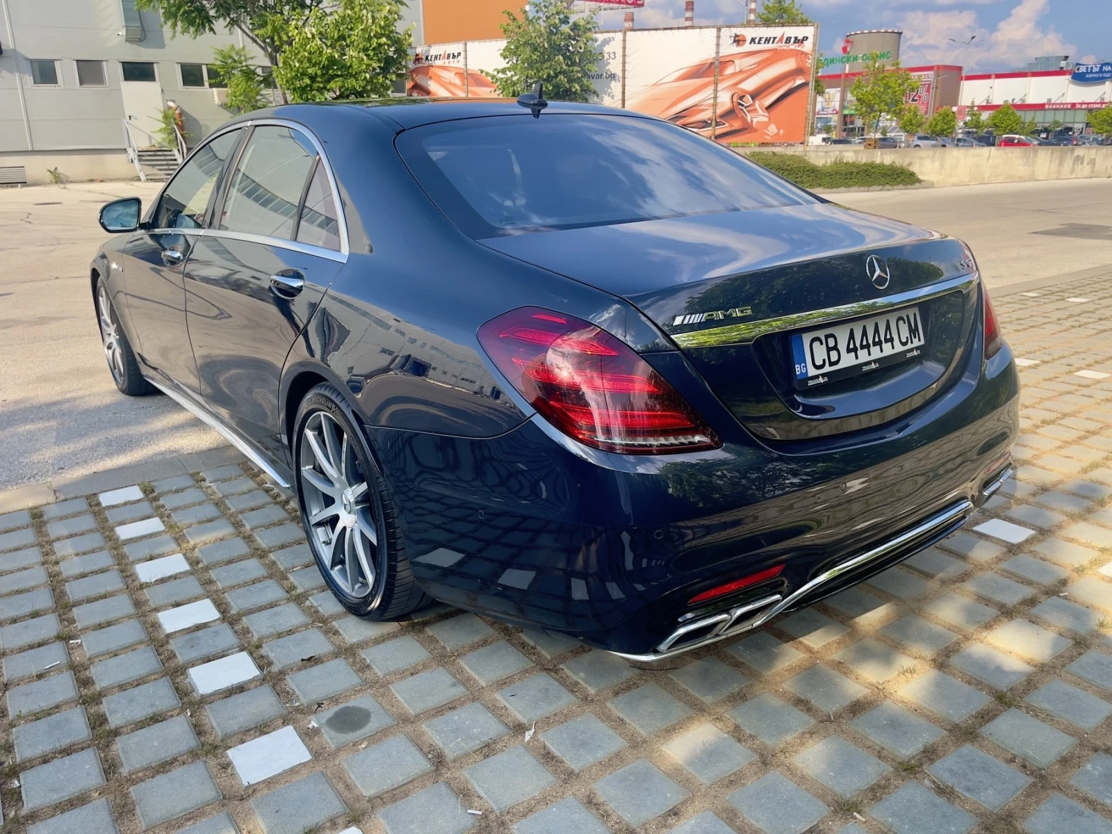 Mercedes-Benz S 63 AMG  - изображение 4