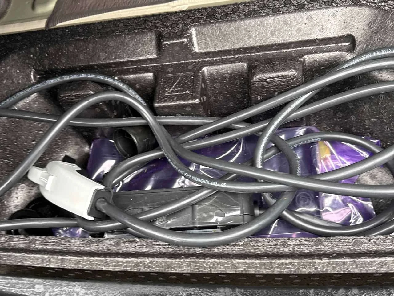 Hyundai Ioniq 6 * Preferred * CARFAX * KEYLESS * �������� * ������ | Mobile.bg � ����������� 10