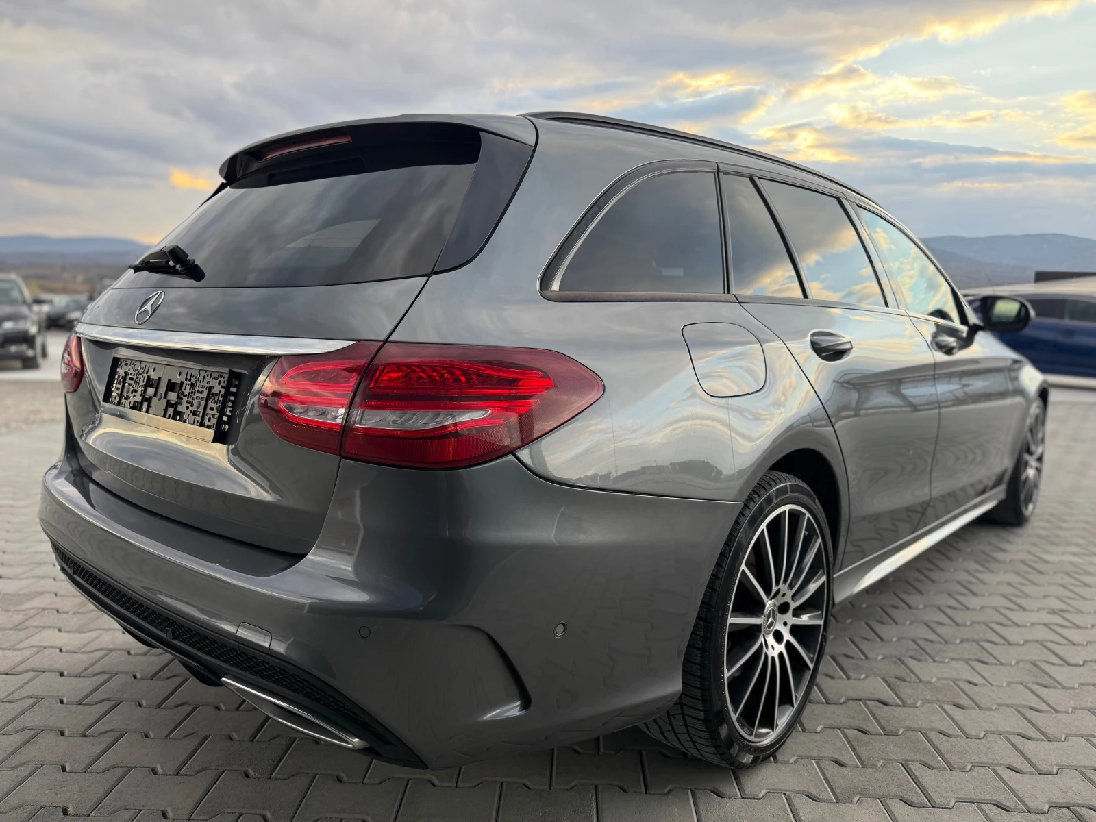 Mercedes-Benz C 220 2.2CDI 170 ks AMG PAKET Собствен лизинг !!!, снимка 5 - Автомобили и джипове - 54069701