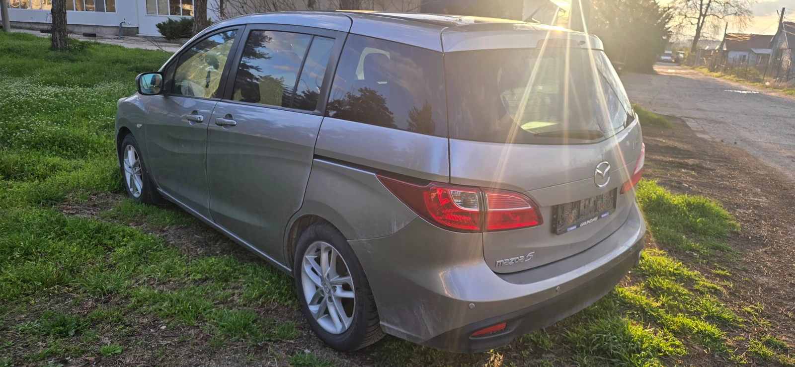 Mazda 5 1.6d 7места, снимка 4 - Автомобили и джипове - 54217377