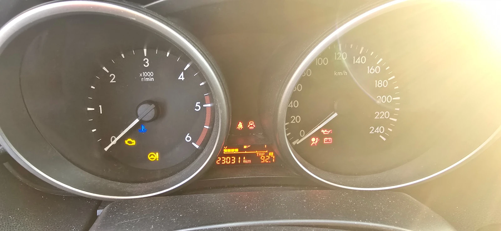 Mazda 5 1.6d 7места, снимка 10 - Автомобили и джипове - 54217377