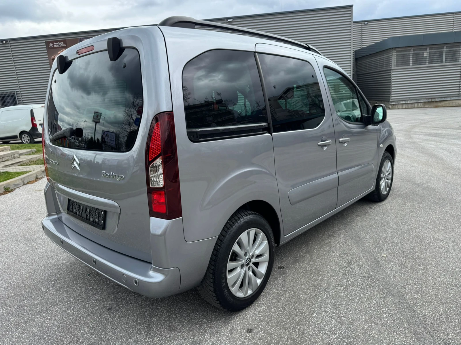 Citroen Berlingo 1.6HDI ::  Euro6 :: FACELIFT  | Mobile.bg � ����������� 4