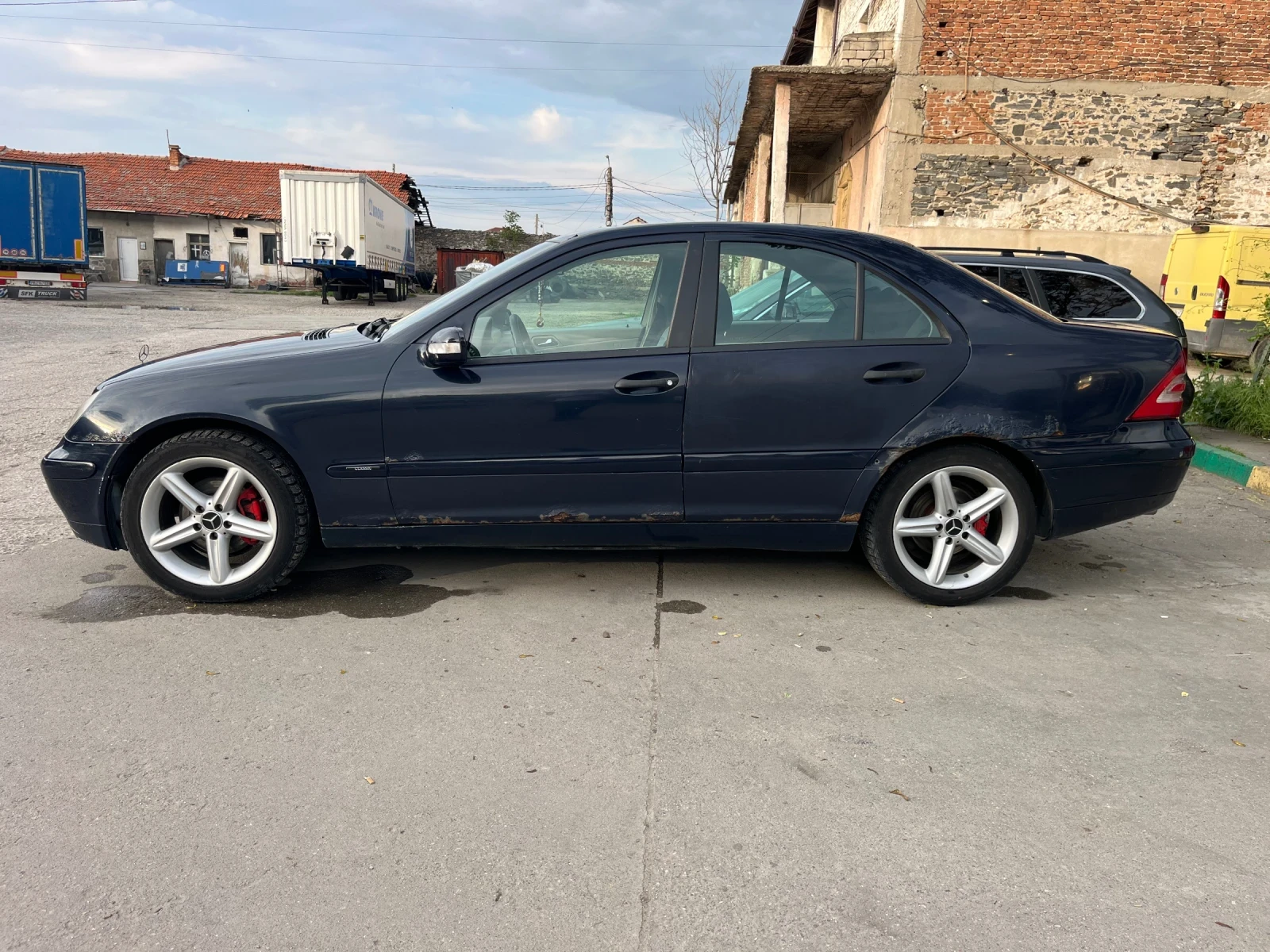 Mercedes-Benz C 200 W203, снимка 6 - Автомобили и джипове - 54606918