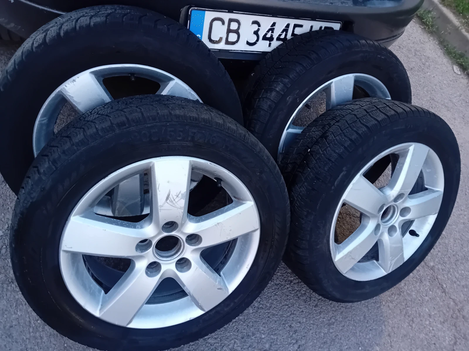 VW Golf Golf 5 GT 2.0 , снимка 16 - Автомобили и джипове - 54991332