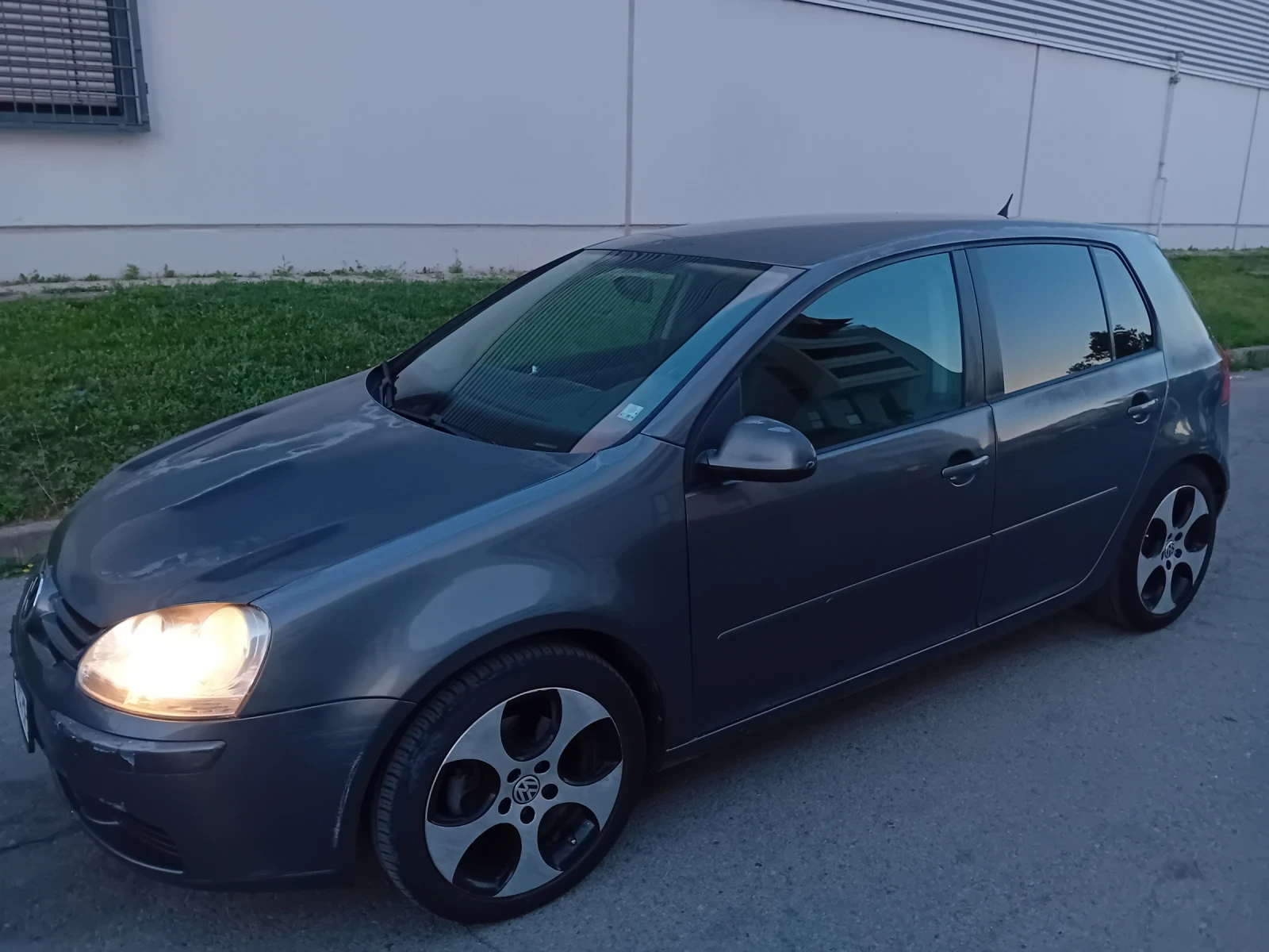 VW Golf Golf 5 GT 2.0 , снимка 2 - Автомобили и джипове - 54991332