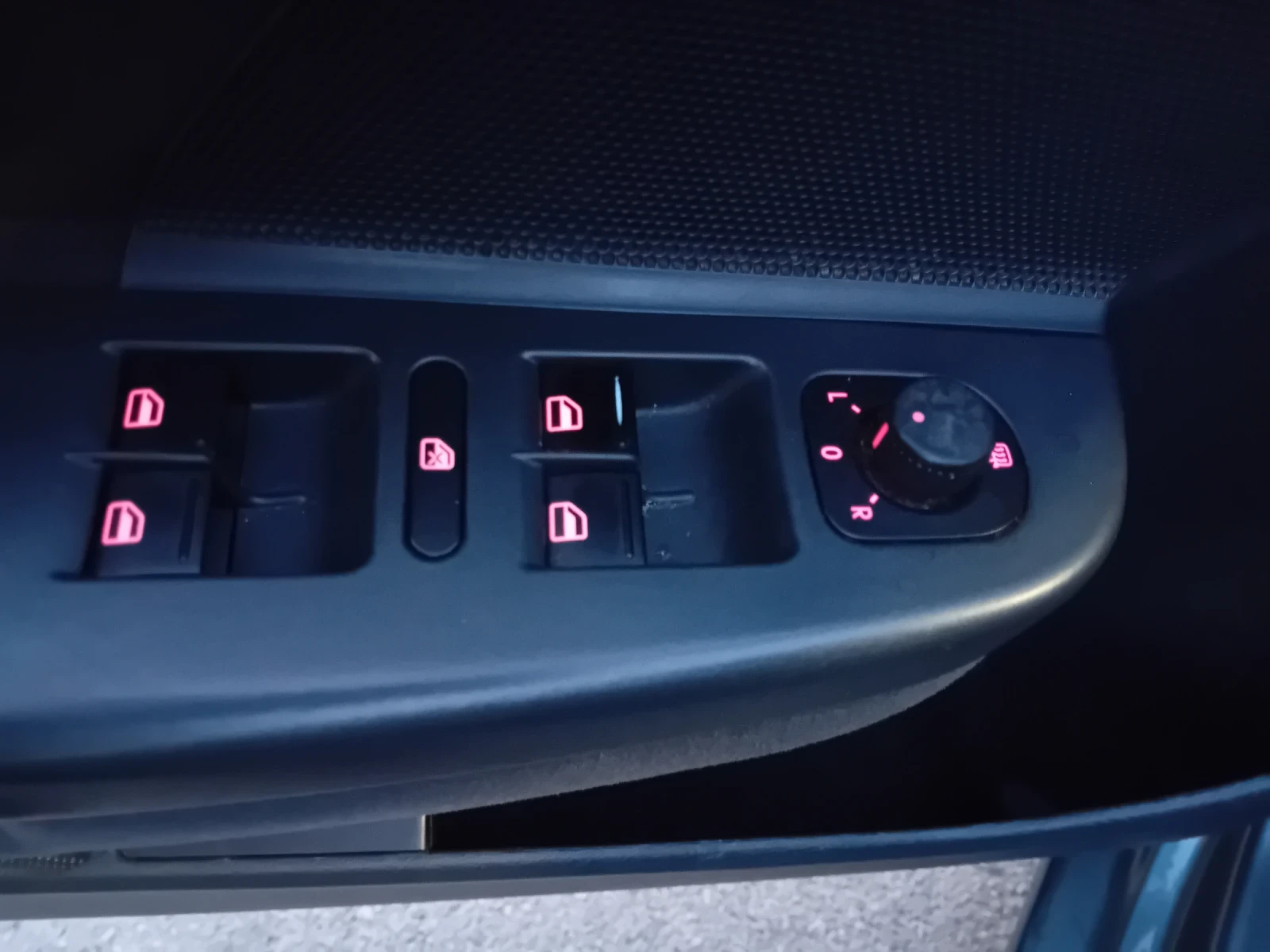 VW Golf Golf 5 GT 2.0 , снимка 11 - Автомобили и джипове - 54991332