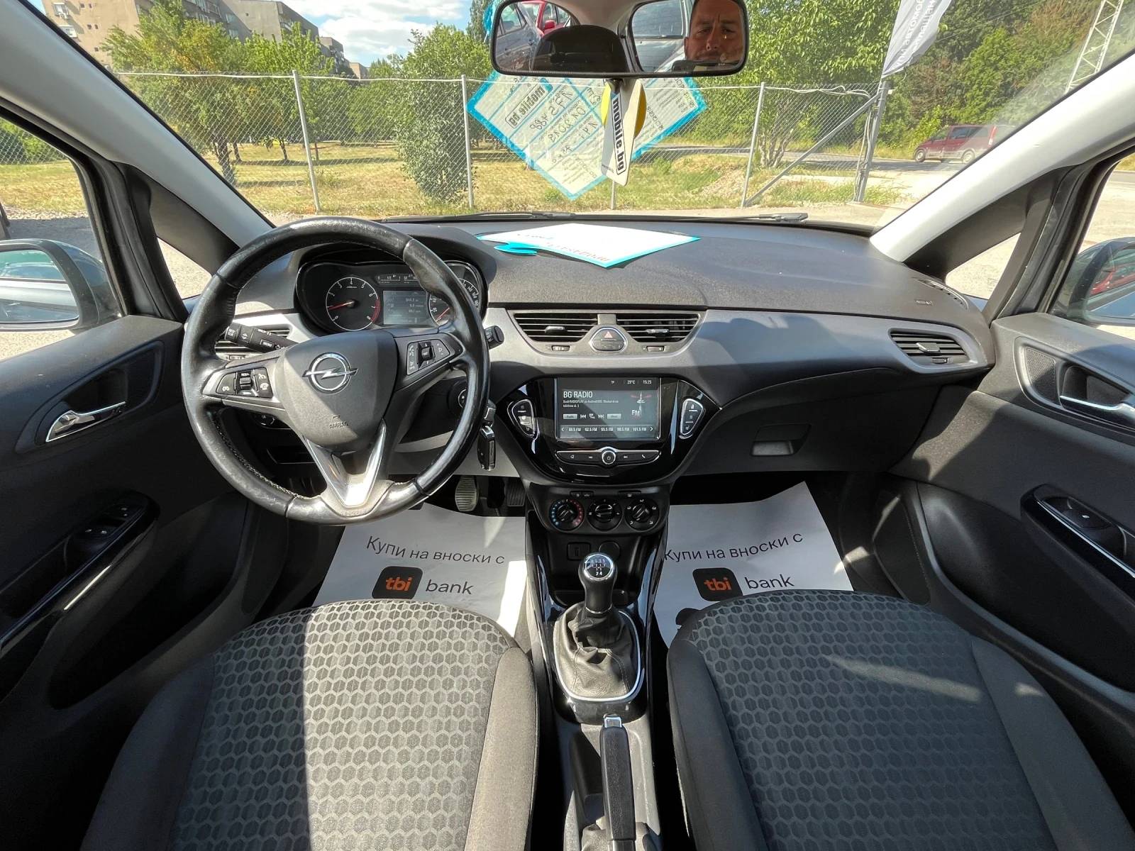 Opel Corsa Е 1.4i ОТЛИЧНА, снимка 13 - Автомобили и джипове - 55234509
