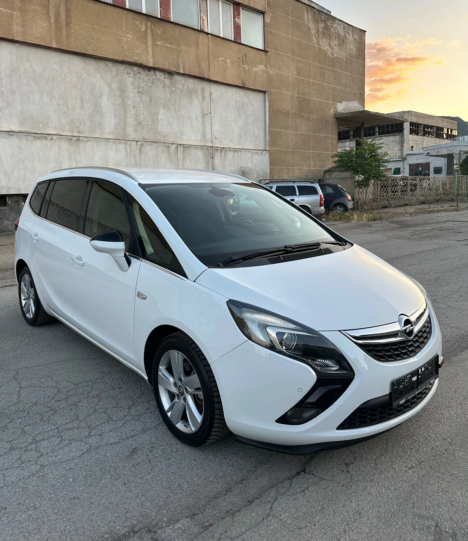 Opel Zafira 2.0 CDTI / 7m, снимка 6 - Автомобили и джипове - 55243300