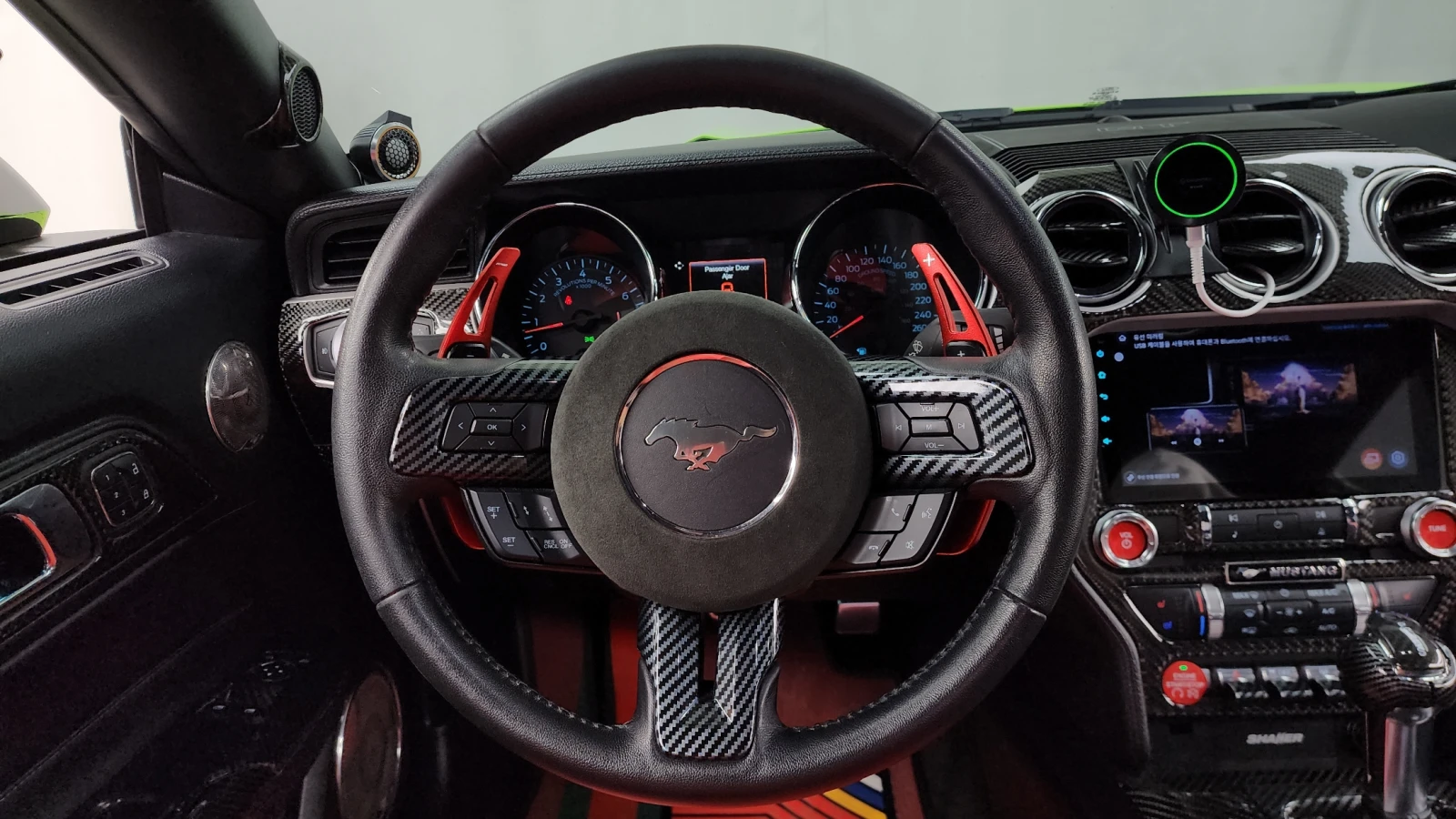 Ford Mustang GT / GT500 PKG / ОБДУХВАНЕ / ДИСТРОНИК / ПОДГРЕВИ , снимка 13 - Автомобили и джипове - 55720327