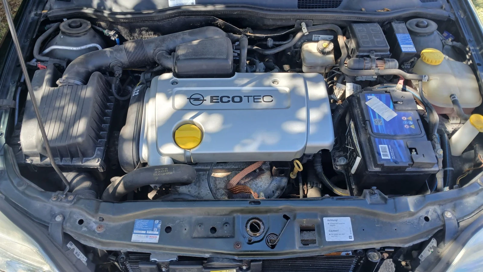 Opel Astra 16.16v, снимка 12 - Автомобили и джипове - 55728357