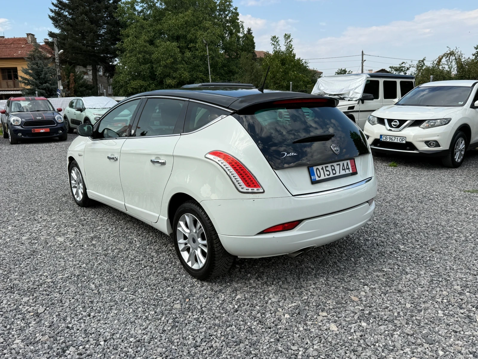 Lancia Delta Facelift 2014г 1.4 T-Jet 16V (120 кс) LPG/Газ  EU6, снимка 8 - Автомобили и джипове - 55827212