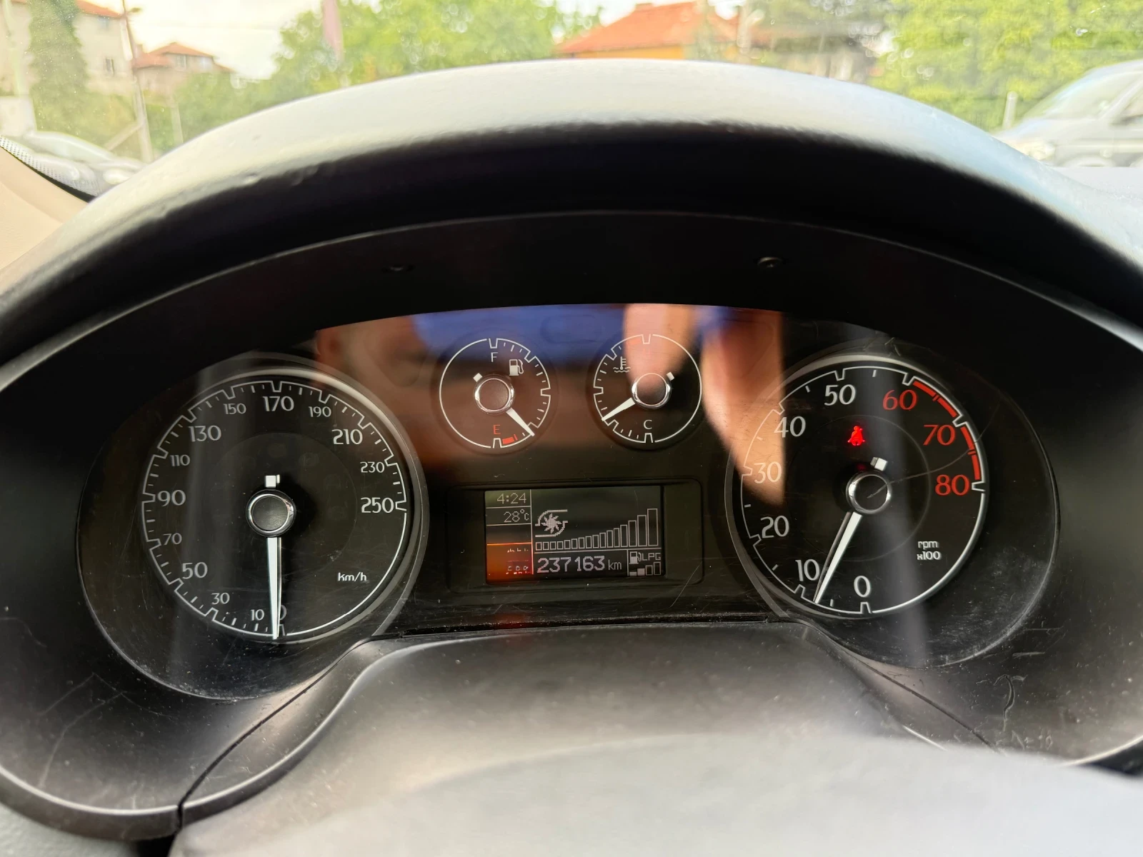 Lancia Delta Facelift 2014г 1.4 T-Jet 16V (120 кс) LPG/Газ  EU6, снимка 14 - Автомобили и джипове - 55827212