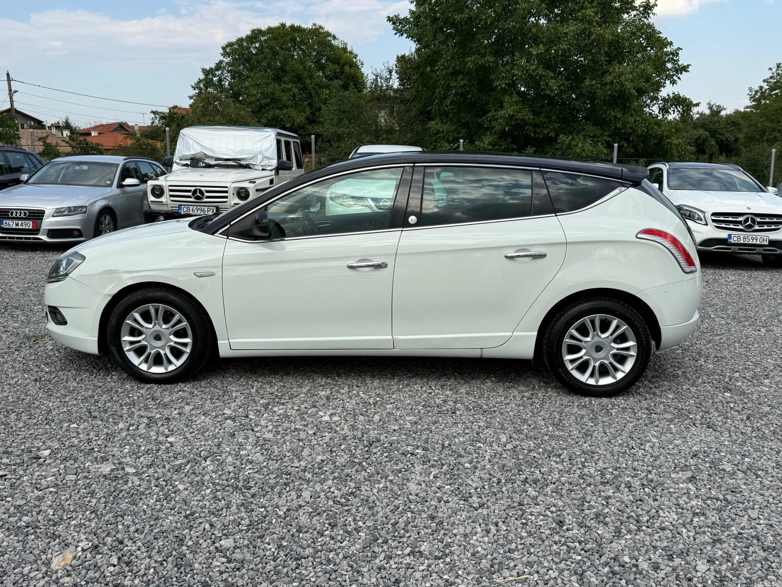 Lancia Delta Facelift 2014г 1.4 T-Jet 16V (120 кс) LPG/Газ  EU6, снимка 4 - Автомобили и джипове - 55827212
