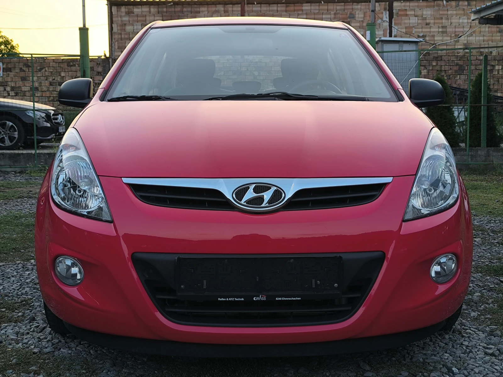 Hyundai I20 -1.2i-78кс(4-цилиндъра, верига)-КЛИМАТИК-EURO 5-, снимка 8 - Автомобили и джипове - 55922314
