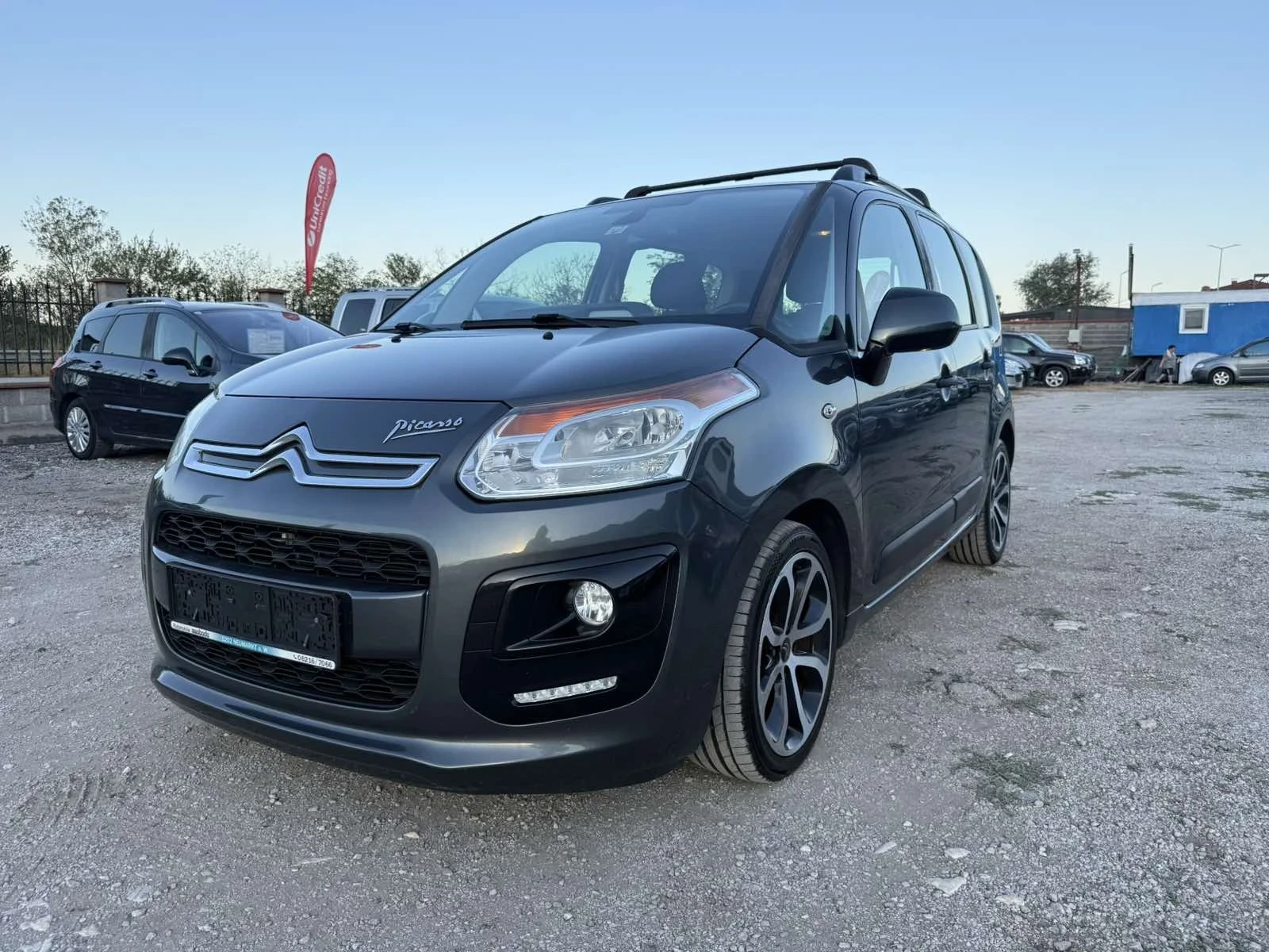 Citroen C3 Picasso 1.6 HDI АВТОМАТ LED ЧИСТО НОВ