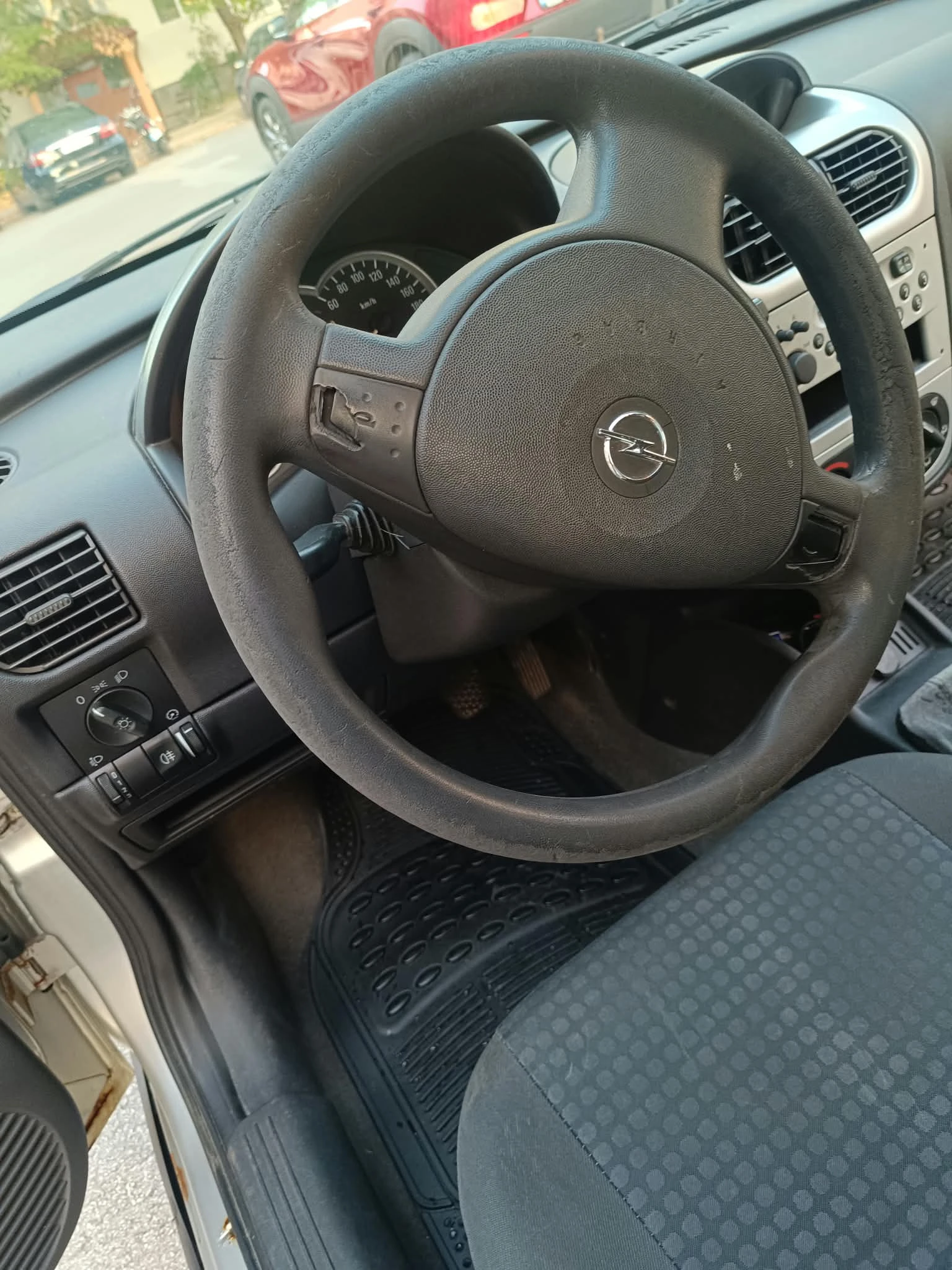Opel Corsa, снимка 5 - Автомобили и джипове - 56271164