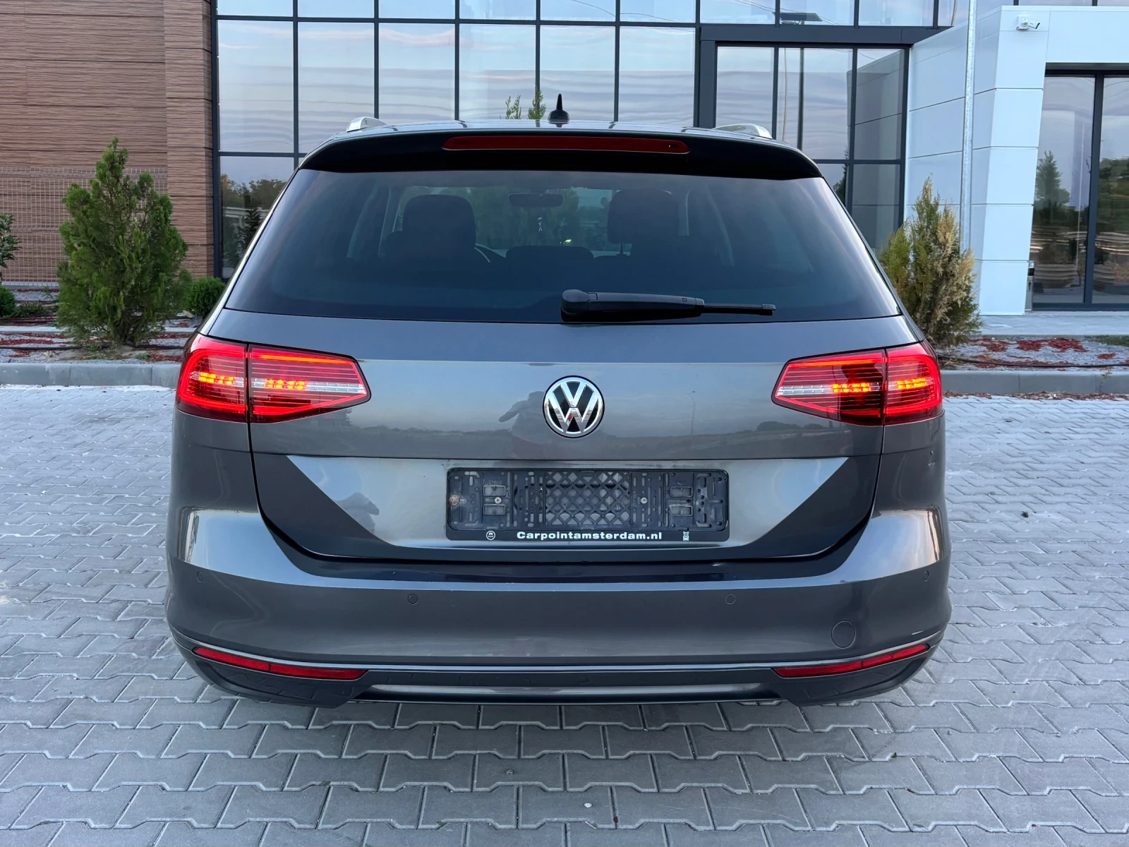 VW Passat DSG , снимка 5 - Автомобили и джипове - 56416213