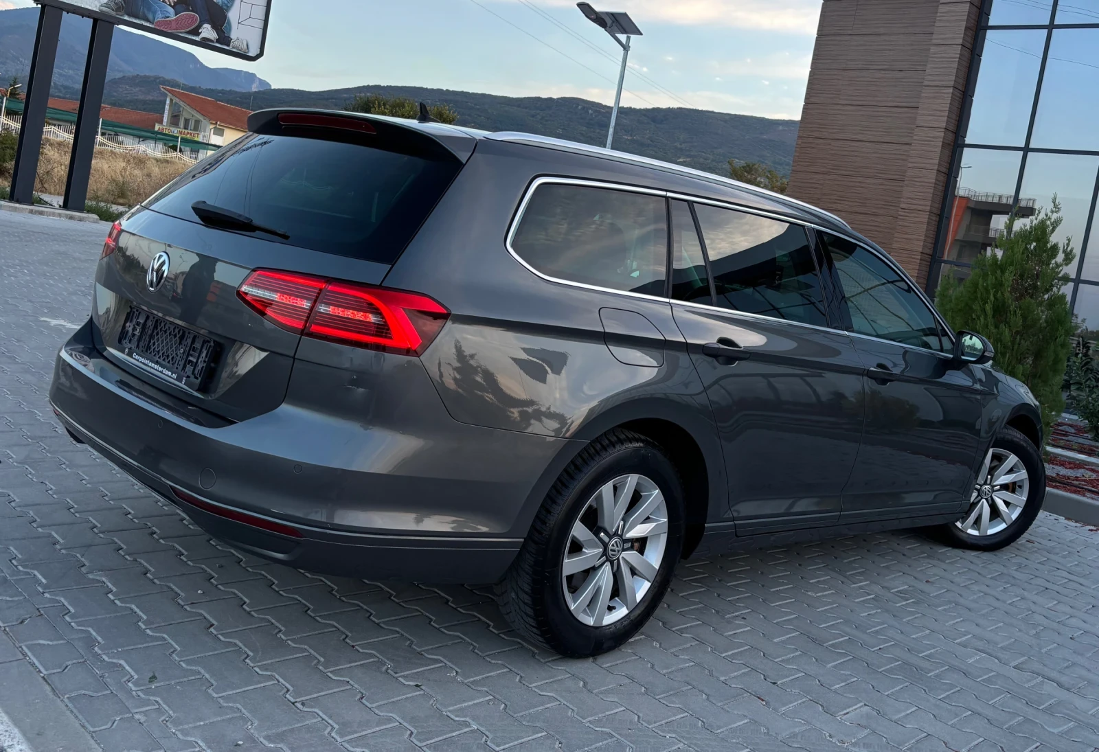 VW Passat DSG , снимка 6 - Автомобили и джипове - 56416213