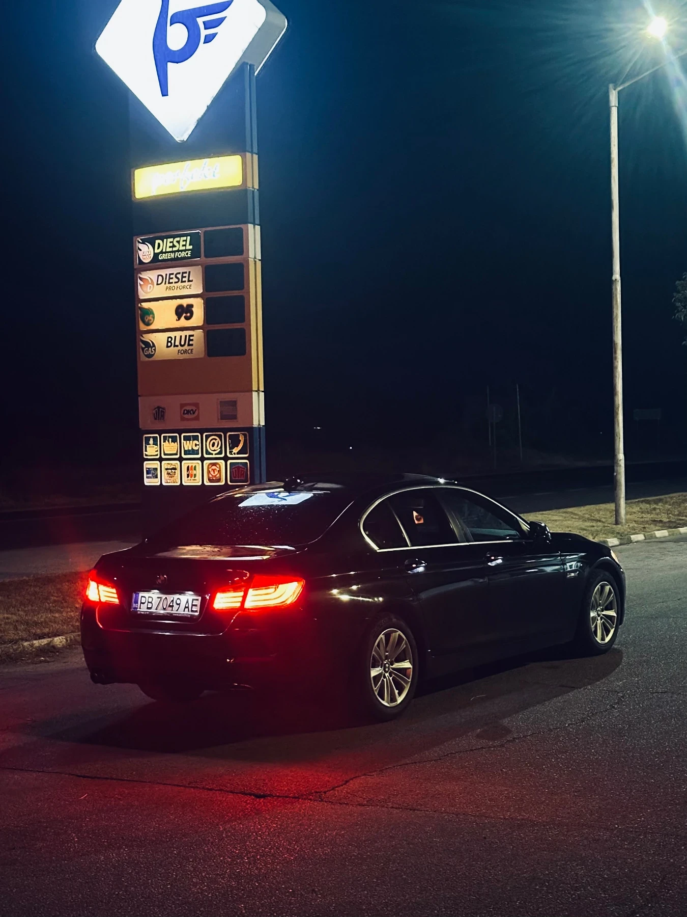BMW 530, снимка 2 - Автомобили и джипове - 56572880