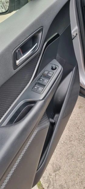 Toyota C-HR 2.0i 150к.с, снимка 13