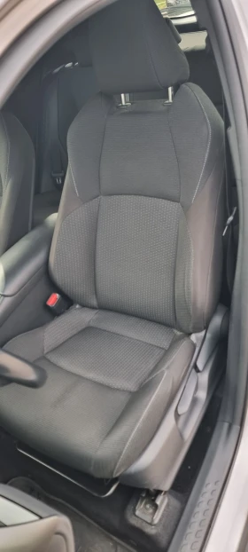 Toyota C-HR 2.0i 150к.с, снимка 16
