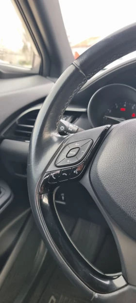 Toyota C-HR 2.0i 150к.с, снимка 12