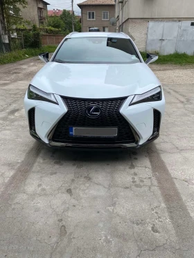     Lexus UX 250h F-SPORTS AWD